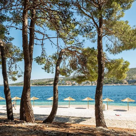Hotel Zora Pavilions Primošten Eksteriør billede