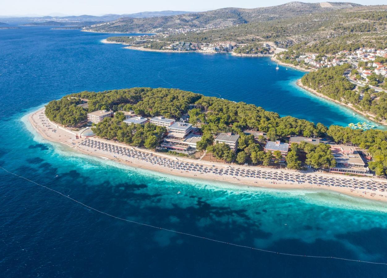 Hotel Zora Pavilions Primošten Eksteriør billede